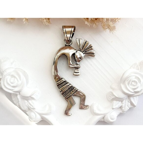 Sterling Silver Kokopelli Fertility Deity Carved Native American Vintage Pendant - Picture 3 of 10